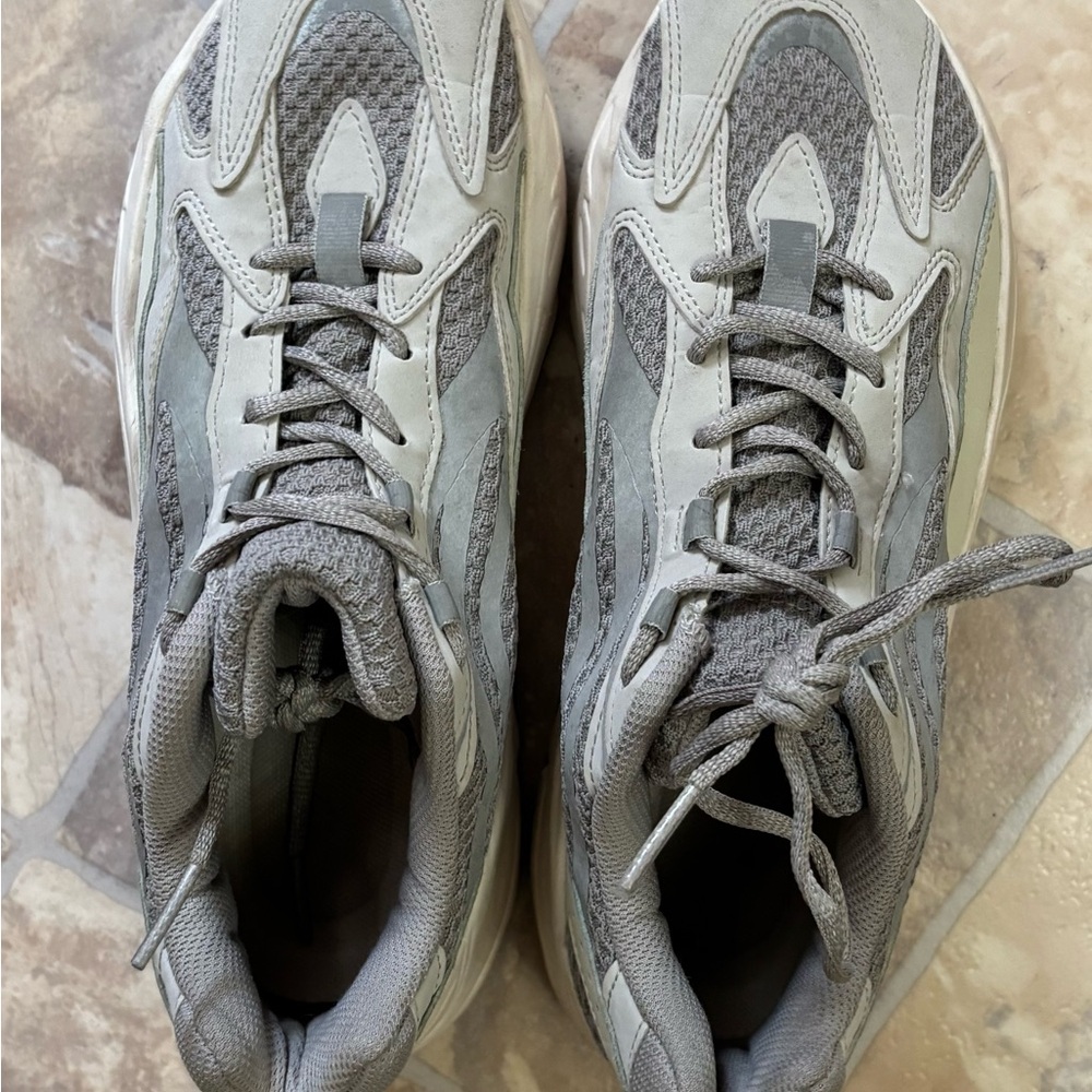 Yeezy Boost 700 V2 Gray Men's Sneakers